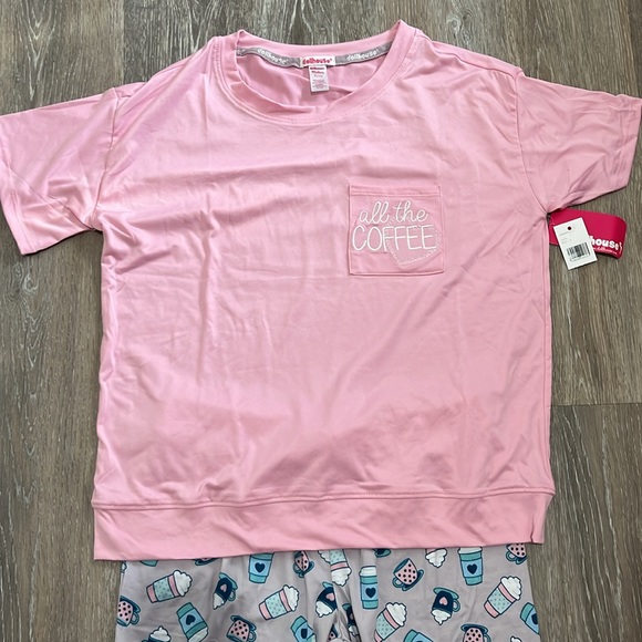 🆕 Dollhouse- adorable womans pjs - Picture 3 of 12